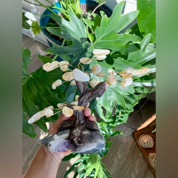 Citrine & Amethyst Tree - Picture 5 of 9